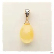 Миниатюрная янтарная подвеска в серебре DREVO AMBER