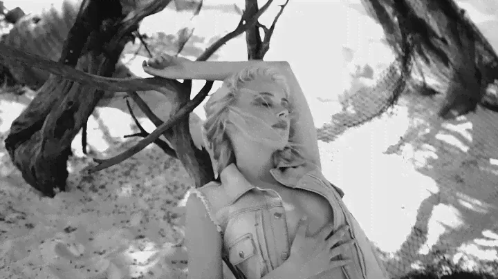 Amber Heard by Ellen von Unwerth For Guess [1080p]