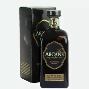 Ром Arcane Extraroma Grand Amber 12 лет в подарочной упаковке, 0.7л-0